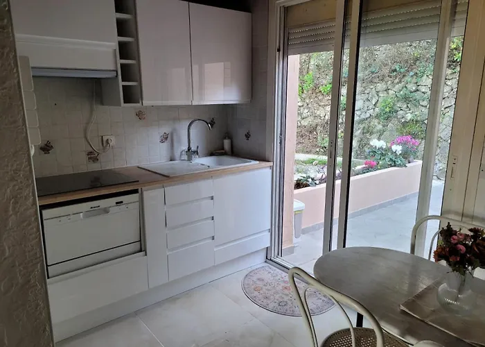 Dans Don Quijote Apartment *